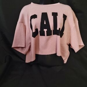 Soft pink cropped waffle texture shirt "Cali" sz lg